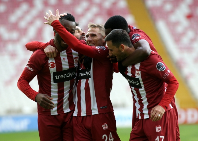 Sivasspor moral buldu