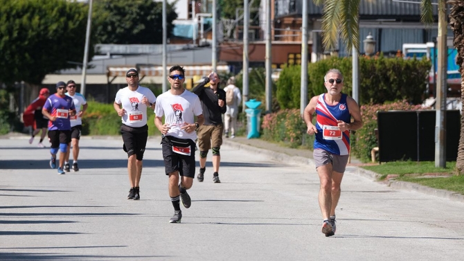 Alanya Atatürk Yarı Maratonu ve Halk Koşusu yapıldı